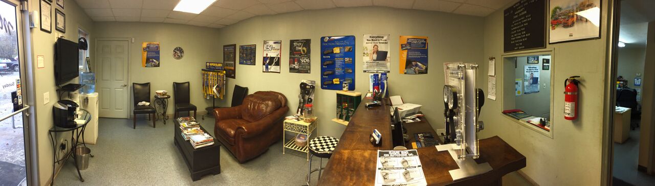 Front Desk at Moore's Auto Care Center